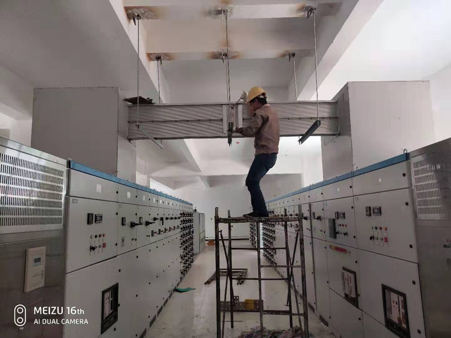 共箱封閉母線槽.jpg 共箱封閉母線槽.jpg