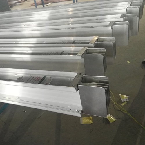 電力系統(tǒng)使用封閉母線槽設(shè)備有哪些好處